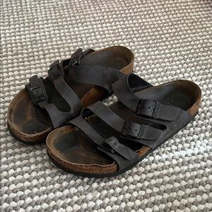 3 strap Birkenstocks